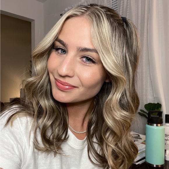 beth_lasch